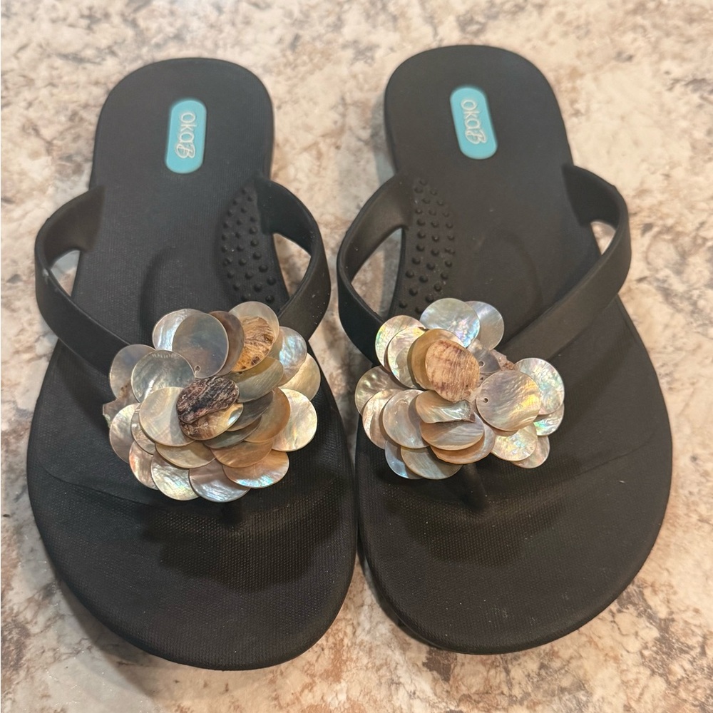 OKA b. Black Sandals with Iridescent Flower